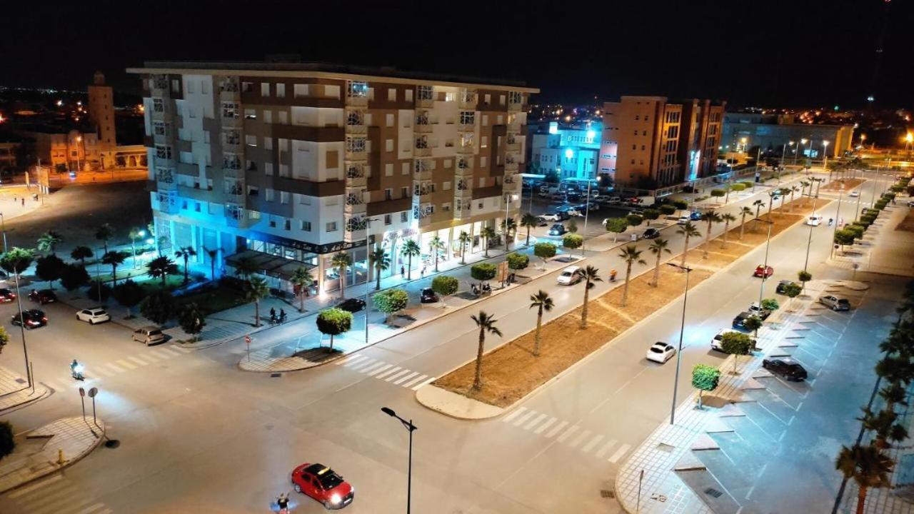 Bel appartement meublé les quais vert Oujda Esterno foto
