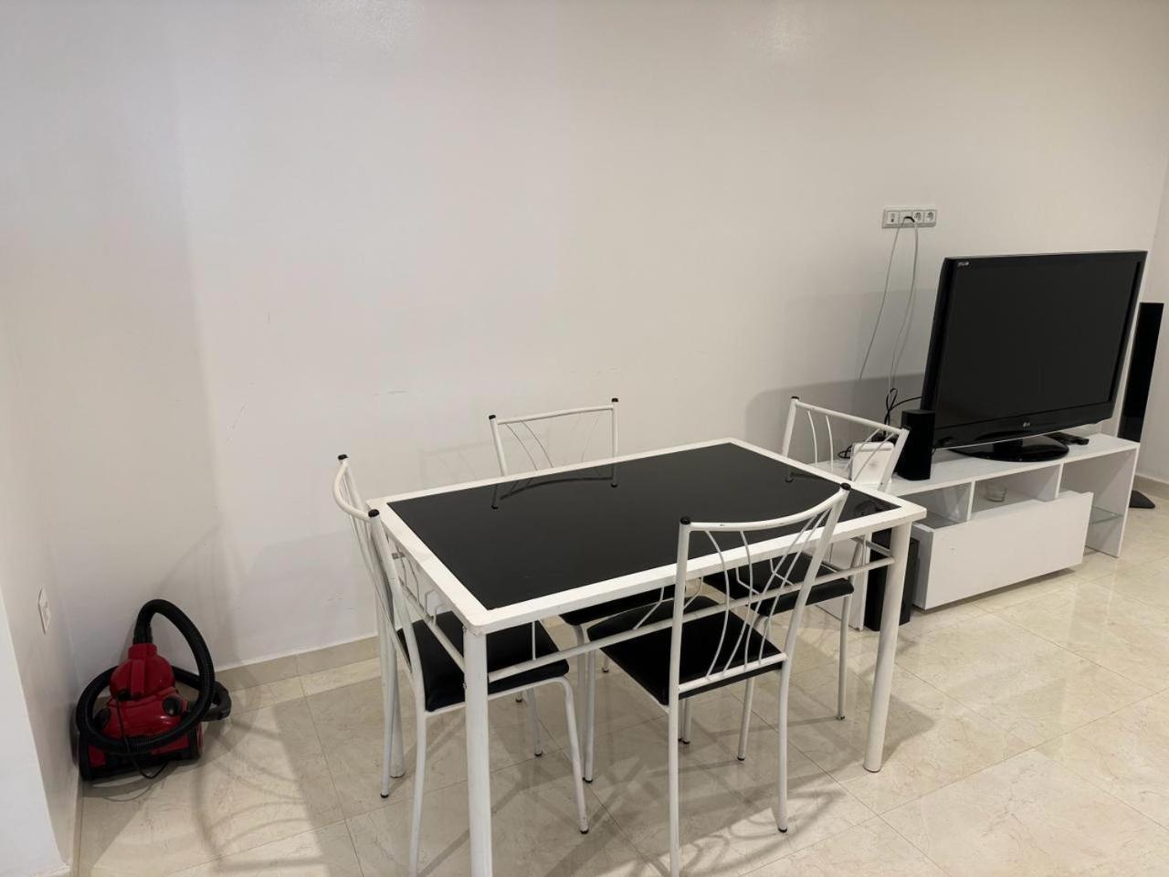 Bel appartement meublé les quais vert Oujda Esterno foto