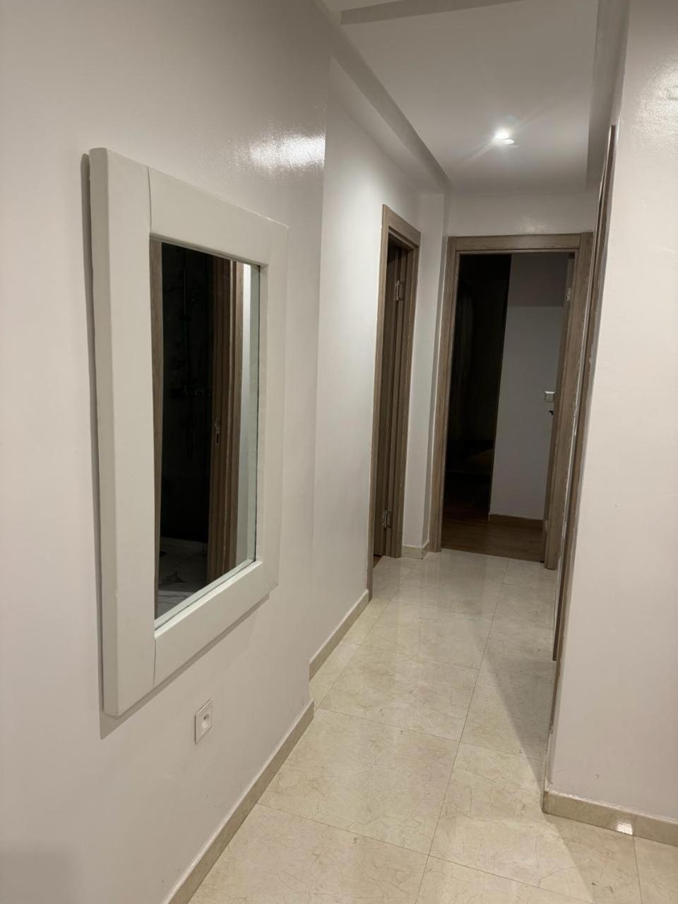 Bel appartement meublé les quais vert Oujda Esterno foto