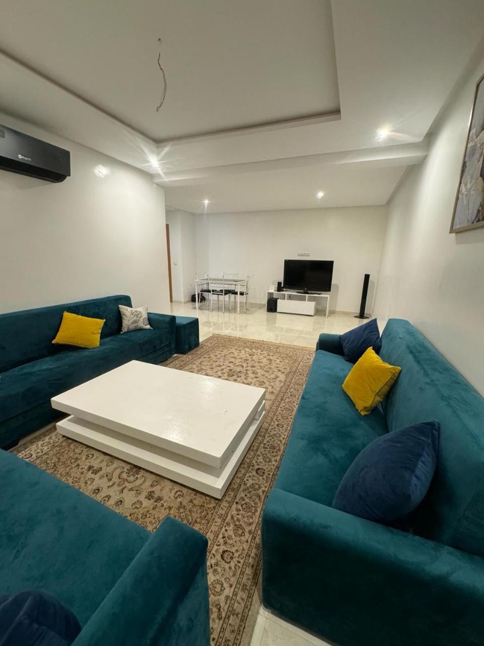 Bel appartement meublé les quais vert Oujda Esterno foto